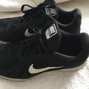 Nike Shoes (size 8)